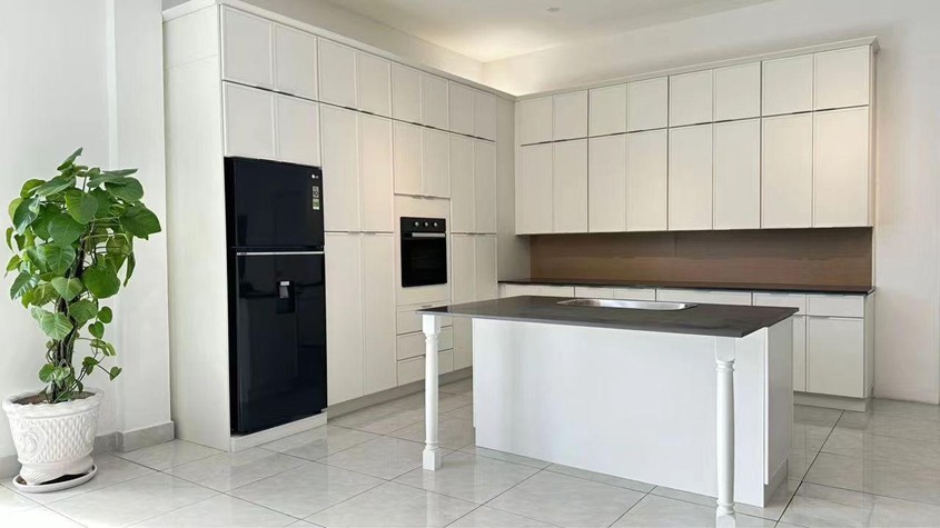 Cabinetry Set